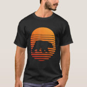 T-shirt Silhouette Ombre Ours Polaire Devant Un Soleil (Devant)