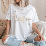T-shirt Silver BEIGE Disco Babe fête de la mariée poule DO<br><div class="desc">Revenez dans le temps avec notre collection Retro Disco Ball Bridal Shower Invitations & Decor. Plongez dans la nostalgie de la les années 70 avec des arches beiges et grises, rehaussées de polices de parties scintillant argentées super. L'emblématique boule de disco rétro prend le devant de la scène, évoquant une...</div>