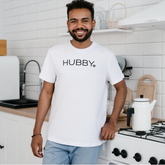 T-shirt Simple minimum Hubby Script coeur noir et blanc