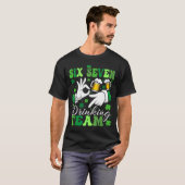 T-shirt Six sept équipe de boisson St. Patrick's Day six s (Devant entier)