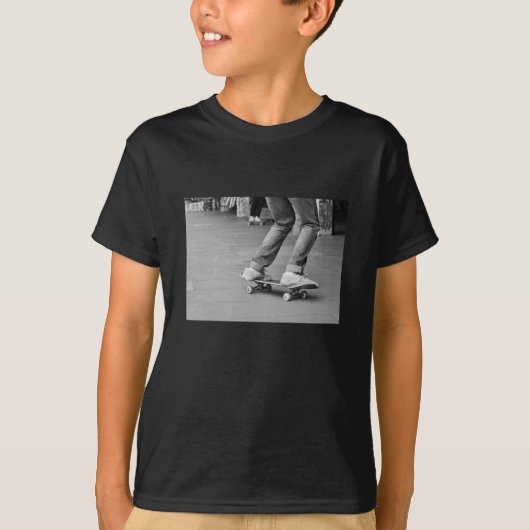 T-shirt skateboard skate graffiti noir blanc photo (Devant)