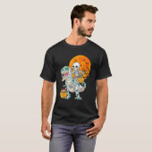 T-shirt Skeleton Riding Mummy Dinosaur Rex Halloween Pump (Devant entier)