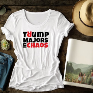 T-shirt slogan de protestation étudiant anti-Trump rouge n