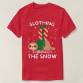 T-shirt Slothing Through the Snow Women Sloth Christmas M (Design devant)