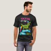 T-shirt Soeur du garçon d'anniversaire TRex Dinosaure corr (Devant entier)