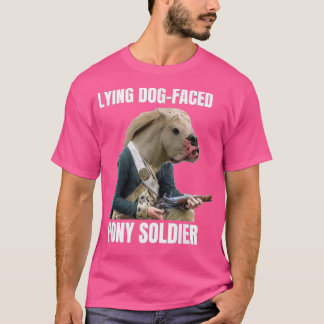 T-shirt Soldat de la Pony face au chien menteur