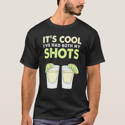 T-shirt Son Cool Ive A Eu Mes Deux Chaussures Vaccination (Devant)
