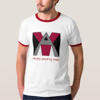 T-shirt Sonnerie fâchée de jeunes hommes