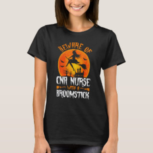 T-shirt Sorcière d'Halloween Méfiez-vous de l'infirmière C