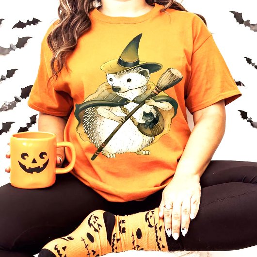 T-shirt Sorcière Hérisson Enchanté & Art Unique Chat Noir