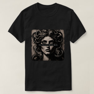 T-shirt Sourire de Méduse Art Gothique Sombre
