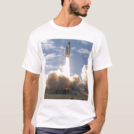 T-shirt Space Shuttle Atlantis se lève sur 10 (Devant)
