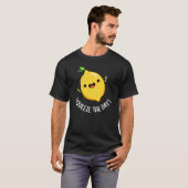 T-shirt Squeeze Day Funny Lemon Pun Dark BG (Devant entier)