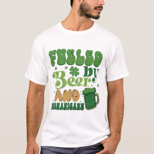 T-shirt St Patrick's Alimenté par la bière et les Shenanig