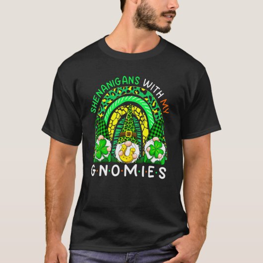T-shirt St Patricks Day Gnome Let Shenanigans Begin Shamro (Devant)
