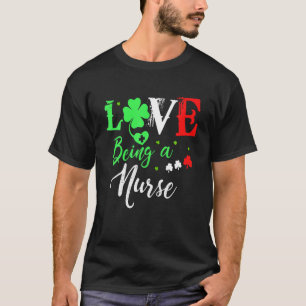 T-shirt St Patrick's Day Infirmière Femmes Aimer Cadeau de