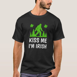 T-shirt St. Patricks Day Kiss Me Je suis Irish Bigfoot Sas
