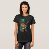 T-shirt St Patricks Day Leprechaun with Sunglasses Playing (Devant entier)
