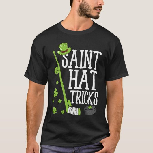 T-shirt St Patricks Day Saint Hat Tricks Hockey Shamrock K (Devant)