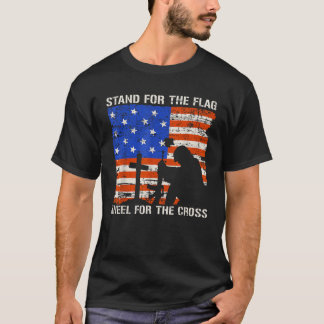 T-shirt Stand pour le drapeau Kneel pour la croix Vétérina