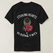 T-shirt Stealing Hearts Blasting Farts Keeshond Valentines (Design devant)