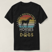 T-shirt Style rétro Facilement distrait par les chevaux et (Design devant)