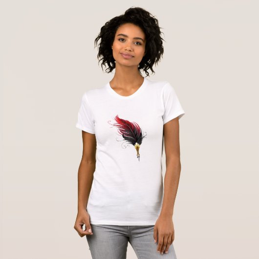 T-shirt Stylo rouge en plumes avec nib or (Devant entier)