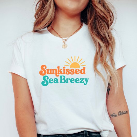 T-shirt Sunkissed Sea Breezy; Retro Surf-Inspired Summer