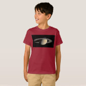 T-shirt Sunlit Saturn Gas géant Planet par Cassini (Devant entier)
