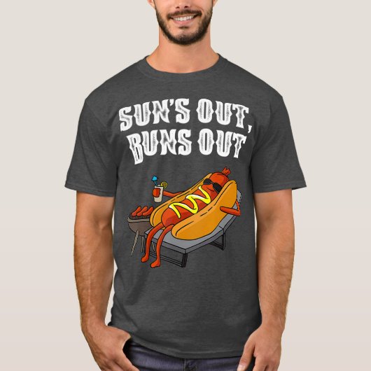 T-shirt Suns Out Hot Dog Buns Out Funny Saucisse BBQ Nourr (Devant)