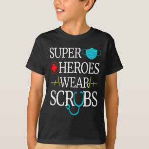T-shirt Super Héros Portent Des Scrubs Nurs Médicales