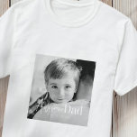 T-shirt Superbe Papa depuis 20XX Moderne Simple Photo Élég<br><div class="desc">Ce design simple et moderne est composé d'une typographie serif et cursive et d'ajouter une photo personnalisée</div>