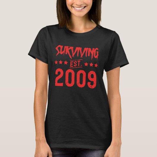 T-shirt Surviving Est 2009 (Devant)