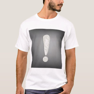 T-shirt Symbole de point d'exclamation Grunge Industriel