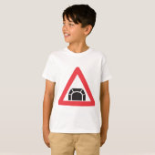 T-shirt Symbole de trafic du panneau d'avertissement du tu (Devant entier)
