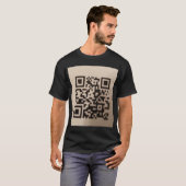T-shirt "T-shirt à l'avant mode avec code QR scannable. (Devant entier)