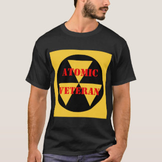 T-shirt T Shirt : Vétéran atomique avec symbole de radiati
