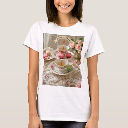 T-shirt Table fleurie, tasses d'eau, plateaux en gradins m (Devant)