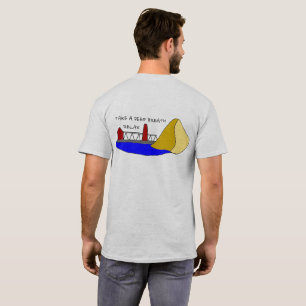 T-shirt Tai Chi T Shirt avec un phare et une dune de sable