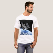 T-shirt Télescope Spatial Hubble Sur Terre Orbit Photo NAS (Devant entier)