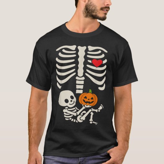 T-shirt Tenue de grossesse Halloween Bébé squelette coeur (Devant)