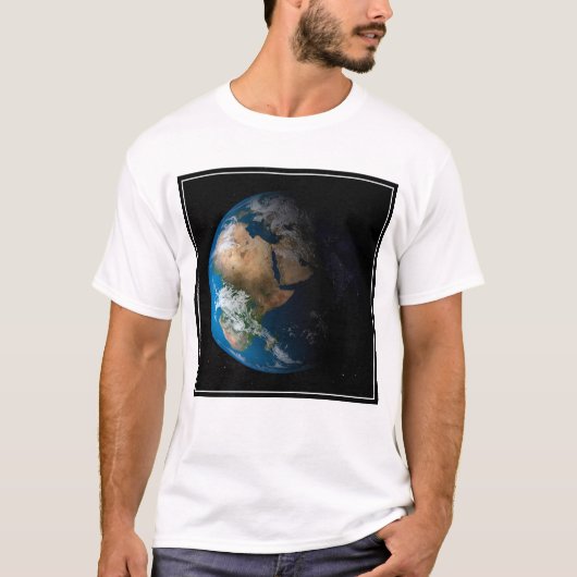 T-shirt Terre Pleine Montrant Des Nuages Simulés Sur L'Afr (Devant)