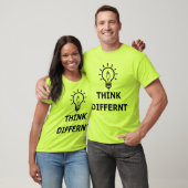 T-shirt Think Differnt (Unisexe)