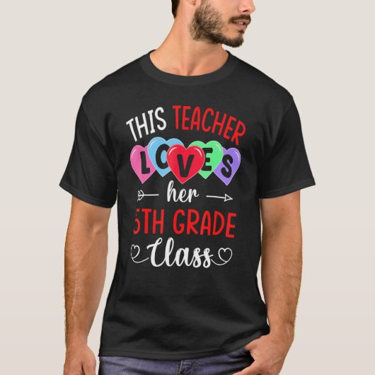 T-shirt THIS TEACHER LOVES HER 5TH GRADE CLASS Shirts Vale (Devant)