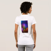 T-shirt "Threads rayonnants : Tee conçue pour elle" (Dos entier)