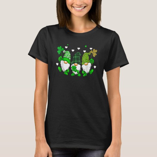 T-shirt Three Gnomes Holding Shamrock Leopard Plaid St Pat (Devant)