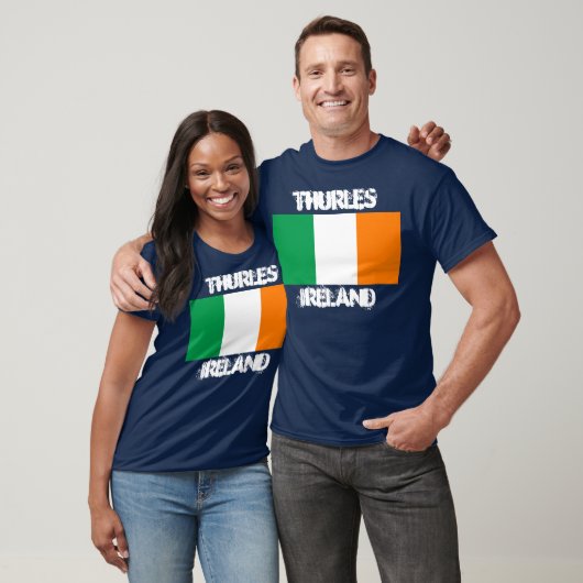 T-shirt Thurles, Irlande avec drapeau irlandais (Unisexe)