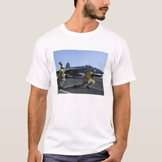 T-shirt Tirs à bord du USS George HW Bush (Devant)