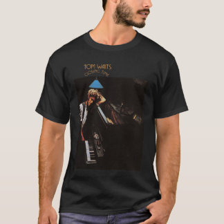 T-shirt Tom attend