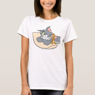 T-shirt Tom et Jerry sur le Coussin
